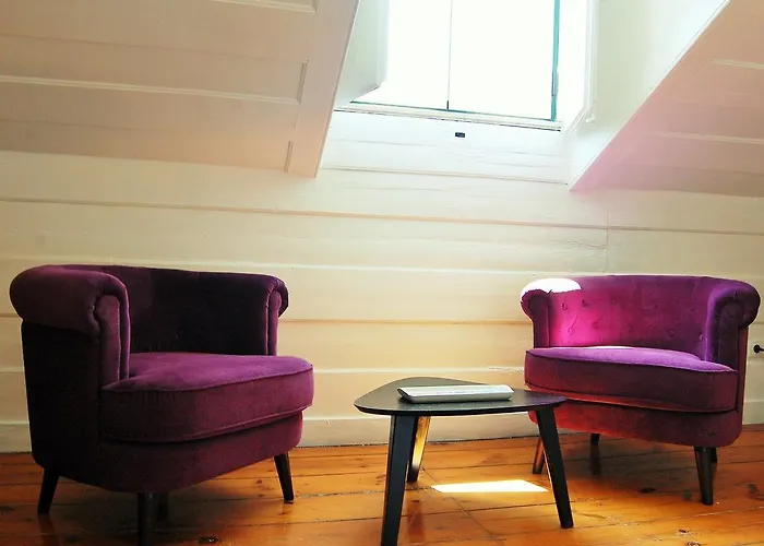 Feeling Chiado 15 Affittacamere Lisbona