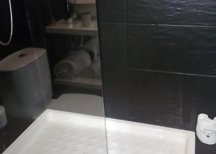 Feeling Chiado 15 4* Lisbona