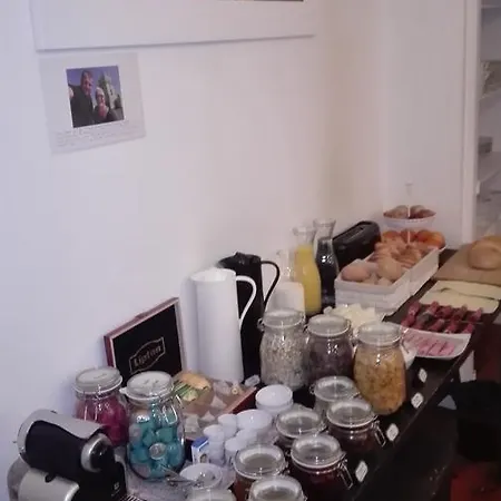 Гостевой дом Feeling Chiado 15 Лиссабон