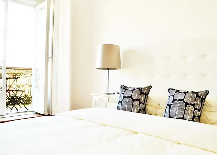 Feeling Chiado 15 Maison d'hôtes 4*