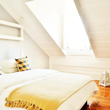 Feeling Chiado 15 4* Lisboa