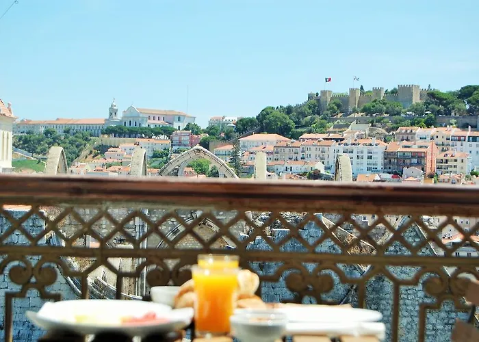 Feeling Chiado 15 4* Lisboa