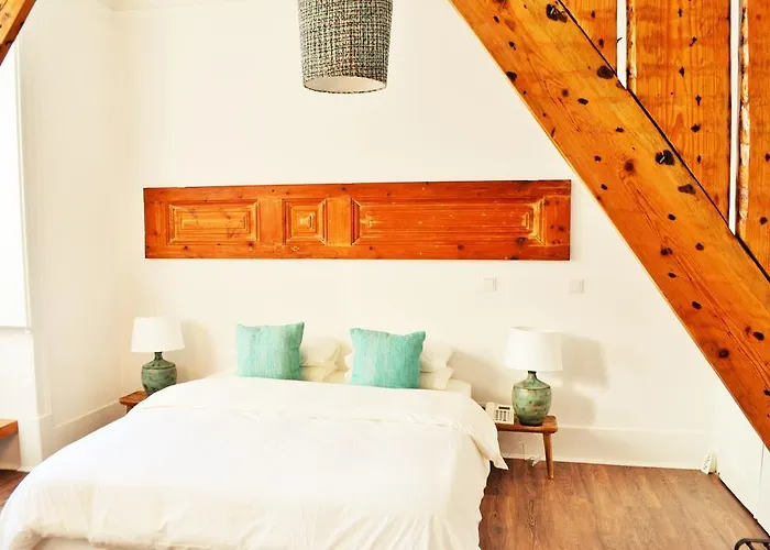 Feeling Chiado 15 4*